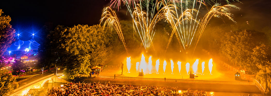 Fire works display
